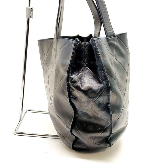 Chanel Black Lamb Skin Tote - Picture 3 of 9